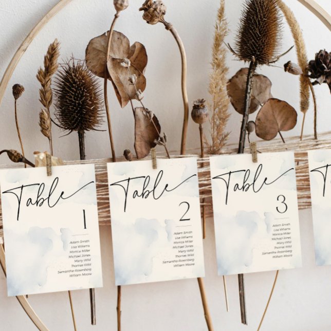 Auf Cloud Nine Blue Brautparty Name Tischnummer (Von Creator hochgeladen)