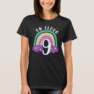 Auf Cloud Nine Rainbow Happy 9. Geburtstag 9 Jahre T-Shirt