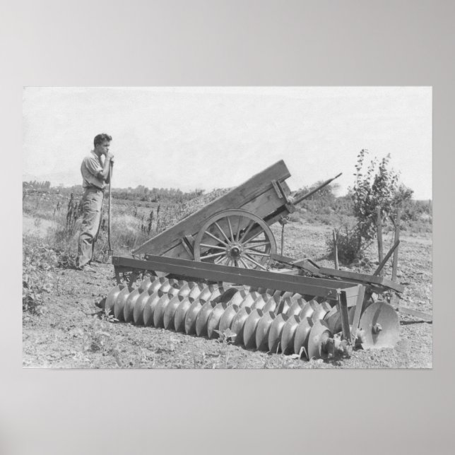 Auf dem Bauernhof in den 40er Jahren Poster (Vorne)