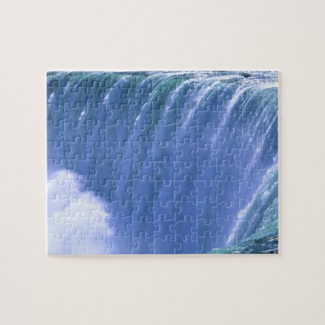 Auf dem Edge of Powerful Niagara Falls, New York Puzzle (Horizontal)