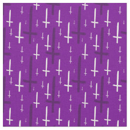 auf dem Kopf stehendes umgekehrtes Kreuz lila Stoff