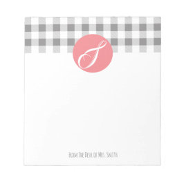 Auf dem Schreibtisch des Personalisierten Lehrers Notizblock