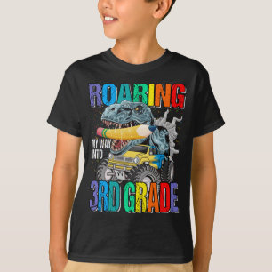 Auf dem Weg in den Monster-Truck der dritten Klass T-Shirt
