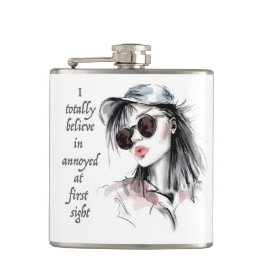 auf den ersten Blick verärgert Flachmann