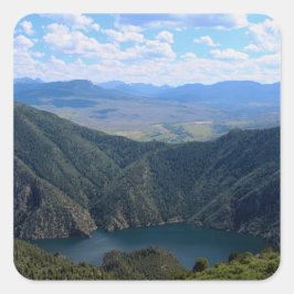 Auf den Gunnison River hinabblickend Quadratischer Aufkleber