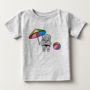 Auf den Strand gesetztes Flusspferd Baby T-shirt