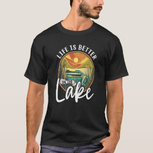Auf der Sommerreise zum See Retro Bootfahren 2 T-Shirt