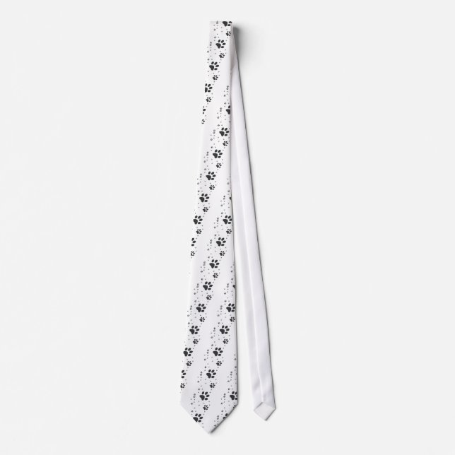 Auf die Person stimmt mit den dunklen kleinen Krawatte (Vorderseite)