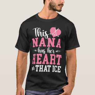 Auf diesem Eishockey-Oma Großmutter Eishockeyspiel T-Shirt