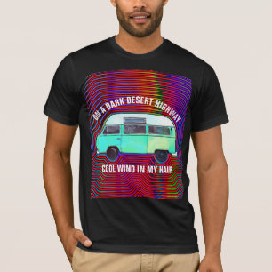AUF EINER DUNKELWÜSTE HIGHWAY, HIPPIE RETRO T - Sh T-Shirt
