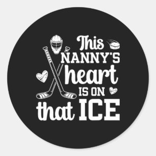Auf jener Eishockey-Nanny-Oma Eishockeyspielerin Runder Aufkleber