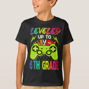 Auf Level 6. Klasse Gamer Zurück zur Schule Zum er T-Shirt