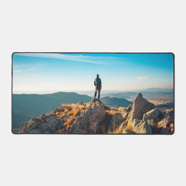 Auf majestätischen Herbstfelsen Schreibtischunterlage (Vorderseite)