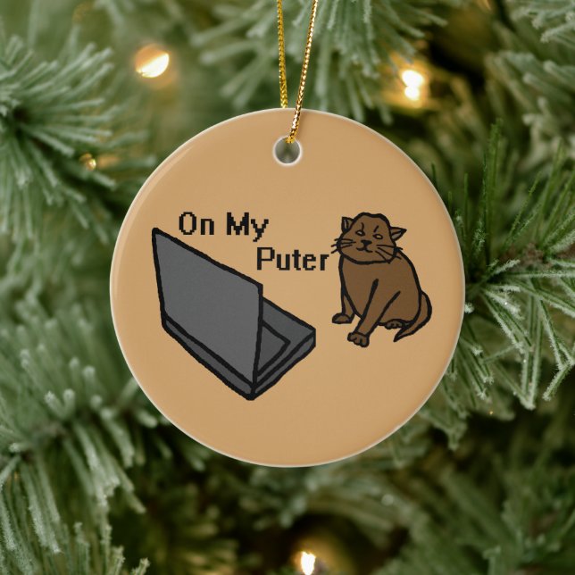 Auf meinem lustigen Computer Braunkatze-Meme Keramik Ornament (Baum)