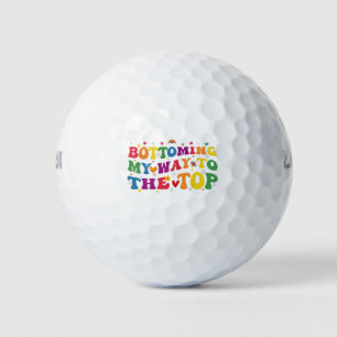 Auf meinem Weg nach oben zum Monat des Stolzes der Golfball