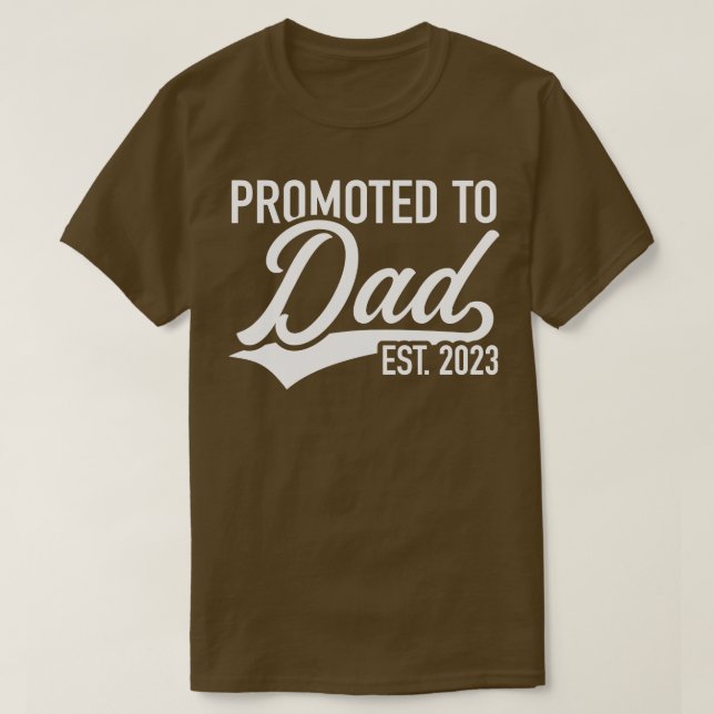 Auf Papa 2023 vorgestellt T-Shirt (Design vorne)