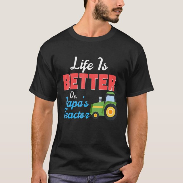 Auf Papas grüner Traktorfarm T-Shirt (Vorderseite)