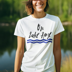 Auf See-Zeit-Bootfahrt-Wellen T-Shirt