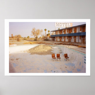 Auf Urlaub: Entspannen wir uns im Pool! Poster