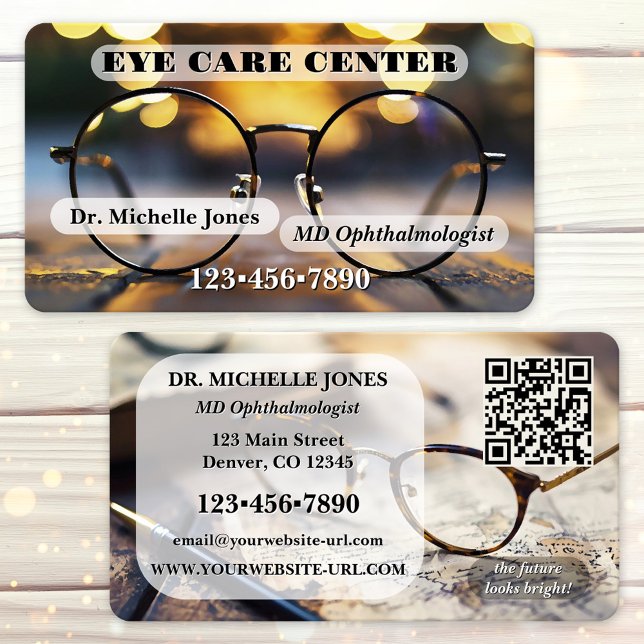 Auffallender Augenarzt oder Optiker  Visitenkarte (Ophthalmologist or optometrist business card  featuring imagery of glasses and sparkling lights)