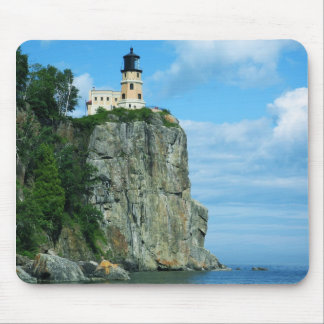 Aufgeteilter Felsen-Leuchtturm Mousepad