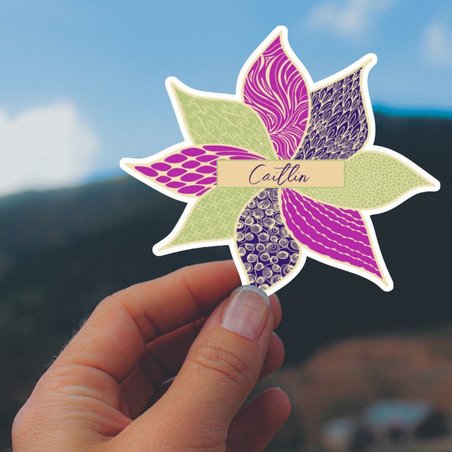 Aufkleber für die Blume personalisiert Happy (Personalized Happy Flower Custom Cut Sticker in Purple and Green)