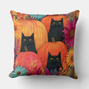 Aufmerksame schwarze Katze Herbst-Kürbis-Feld Kissen