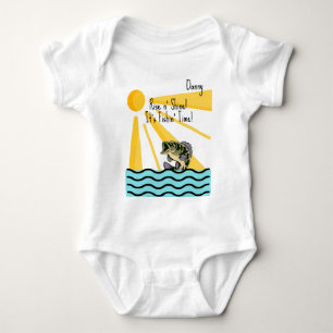 "Aufstehen und Strahlen! Es ist Angelzeit!" Benutz Baby Strampler