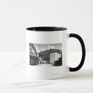Auftrag-Straße in der Mitte von Ketchikan Tasse