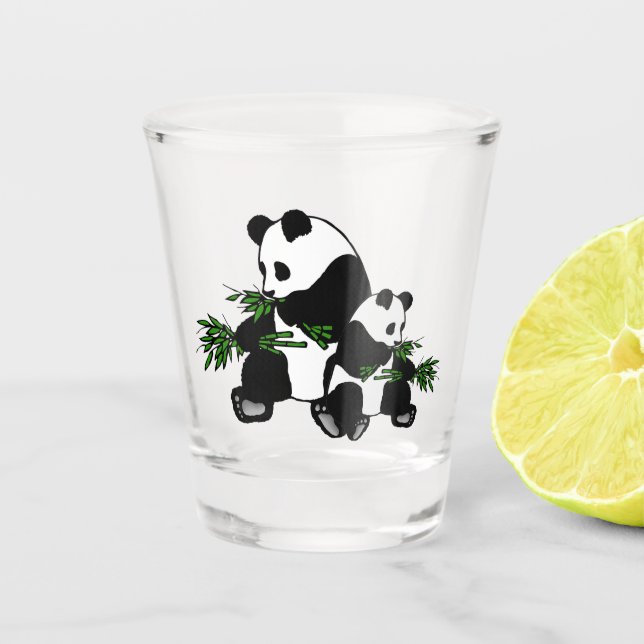 Aufwachsen Panda   Schnapsglas (Vorderseite)