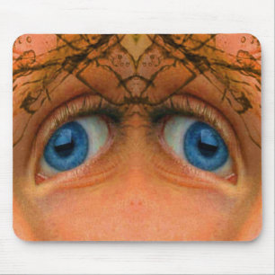 Augen eines Außerirdischen Mousepad