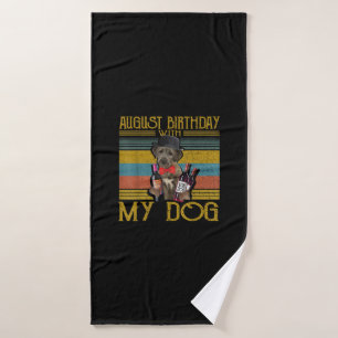 August Geburtstag mit meinem irischen Wolfhound Hu Badehandtuch