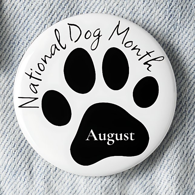 August National Dog Monat Button (Von Creator hochgeladen)