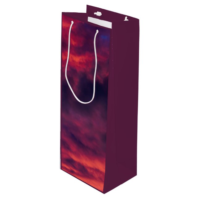 August rot geschenktüte für weinflaschen (Vorderseite Schrägansicht)