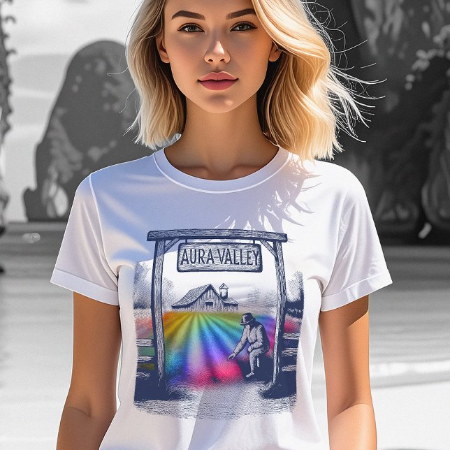 Aura Valley Farm Women T-Shirt (Von Creator hochgeladen)