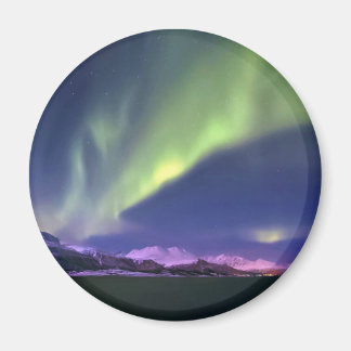 Aurora Borealis oberhalb Lyngenfjorden Norwegen Magnet