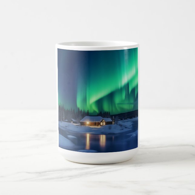 Aurora borealis über Winterkabine Kaffeetasse (Mittel)