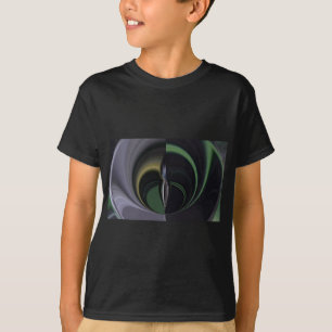 Auroras Umarmung: Kosmisches Kaleidoskop T-Shirt