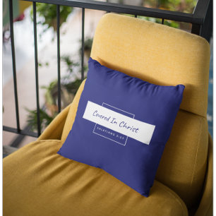 Aus der Kiste mit dem Kissen des Christ Throw