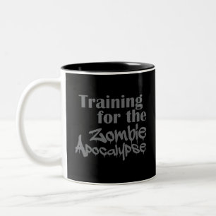 Ausbildung für die Zombie Apokalypse Funny Zweifarbige Tasse