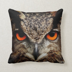 Auschel mit Orangenfarbe Kissen