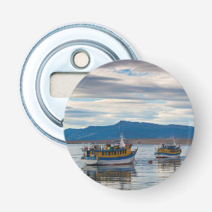 Ausflugsboote auf der Bucht von Seno Ultima Espera Flaschenöffner