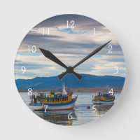 Ausflugsboote auf der Bucht von Seno Ultima Espera