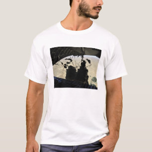 Ausgang des Containerzustellsystems T-Shirt