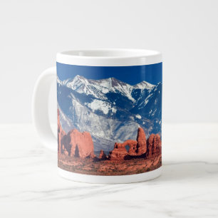 Ausgeglichene Felsen-Spur Jumbo-Tasse