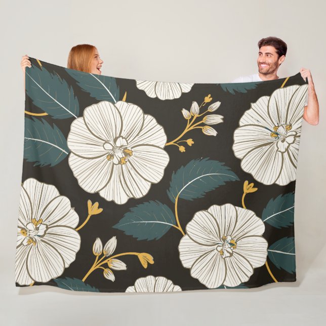 Ausgeklügeltes Blumenmuster mit weißen Blüten Fleecedecke (Beispiel)