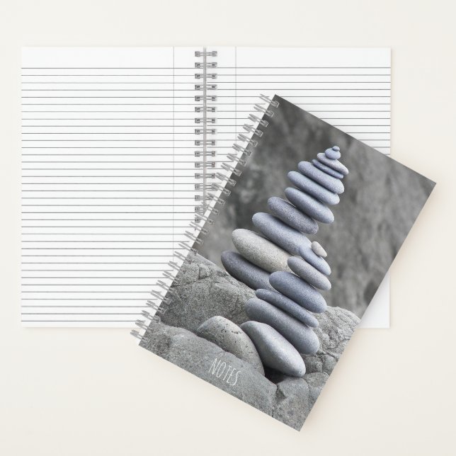 Ausgewogene Strandkiesel Felscairns Notizbuch (Innen)