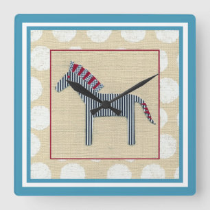 AusschnittZebra auf Sahnehintergrund Quadratische Wanduhr