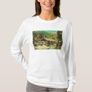 Außenansicht der Sägemühle auf Bodfish Nebenflu T-Shirt