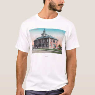 Außenansicht der Stadt HallSalinas, CA T-Shirt